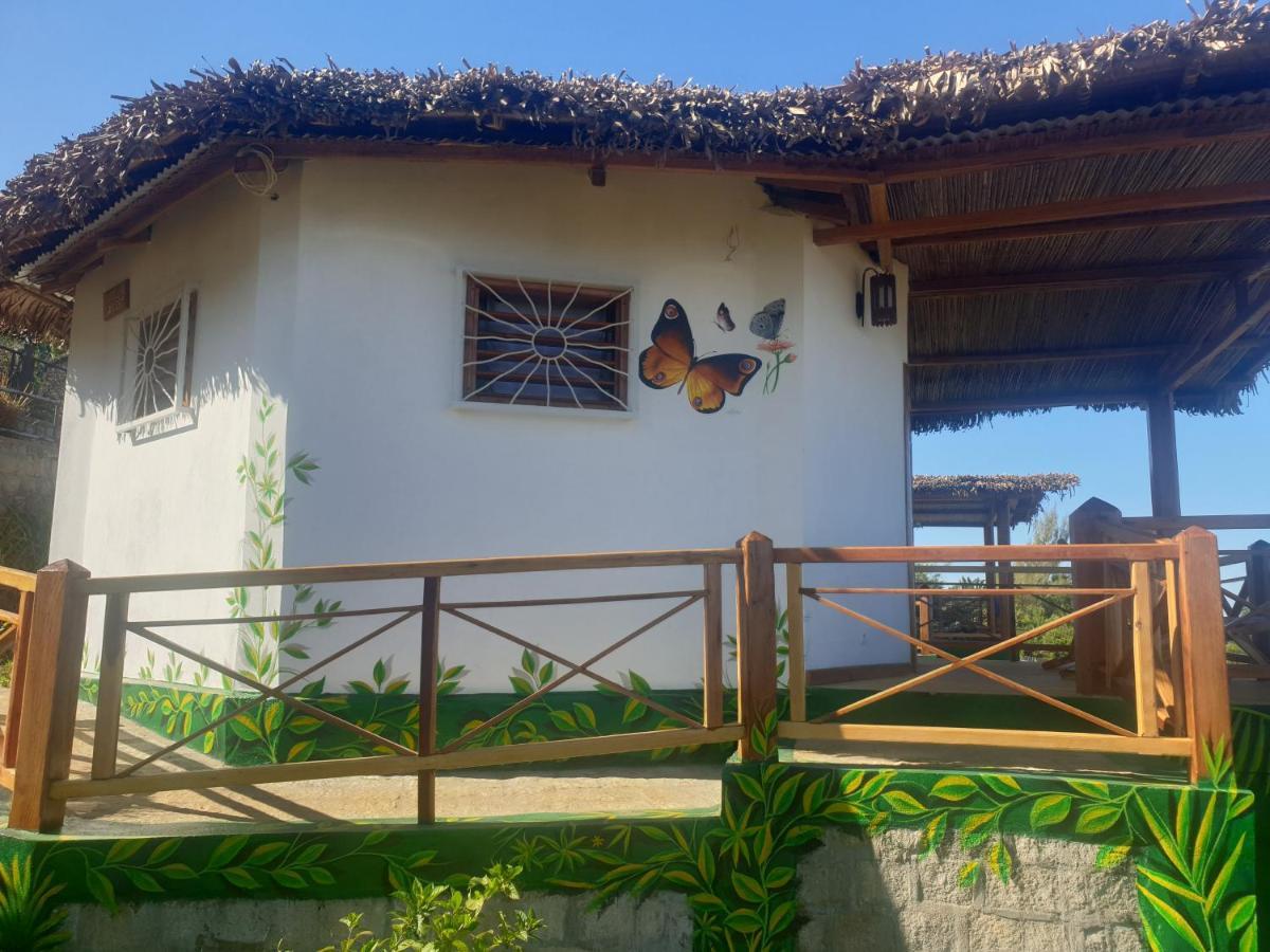 Villa Nosy Detente Buitenkant foto
