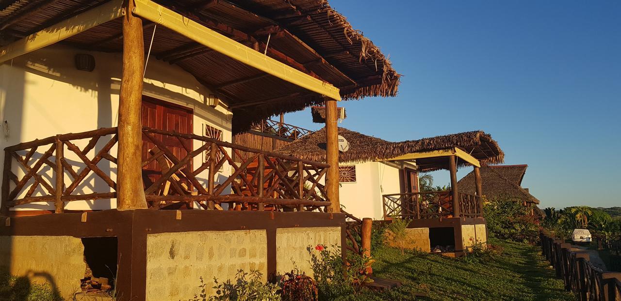 Villa Nosy Detente Buitenkant foto