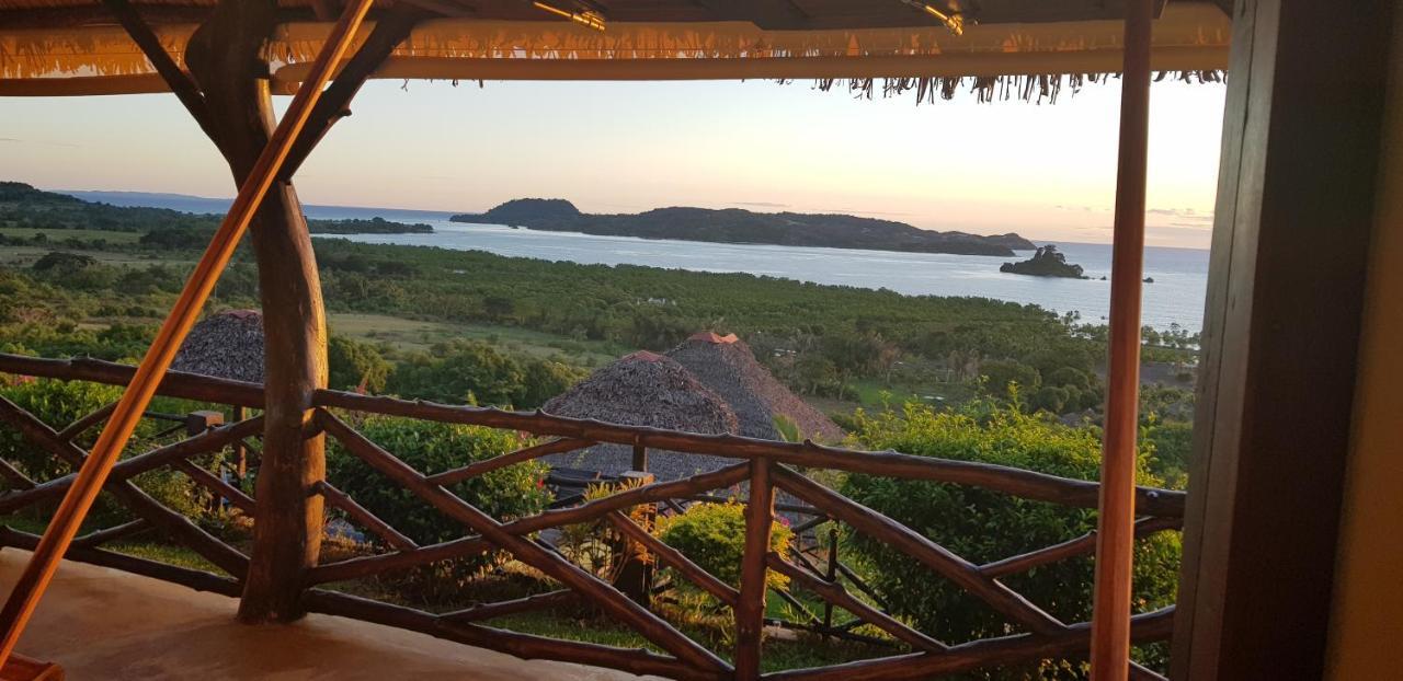 Villa Nosy Detente Buitenkant foto
