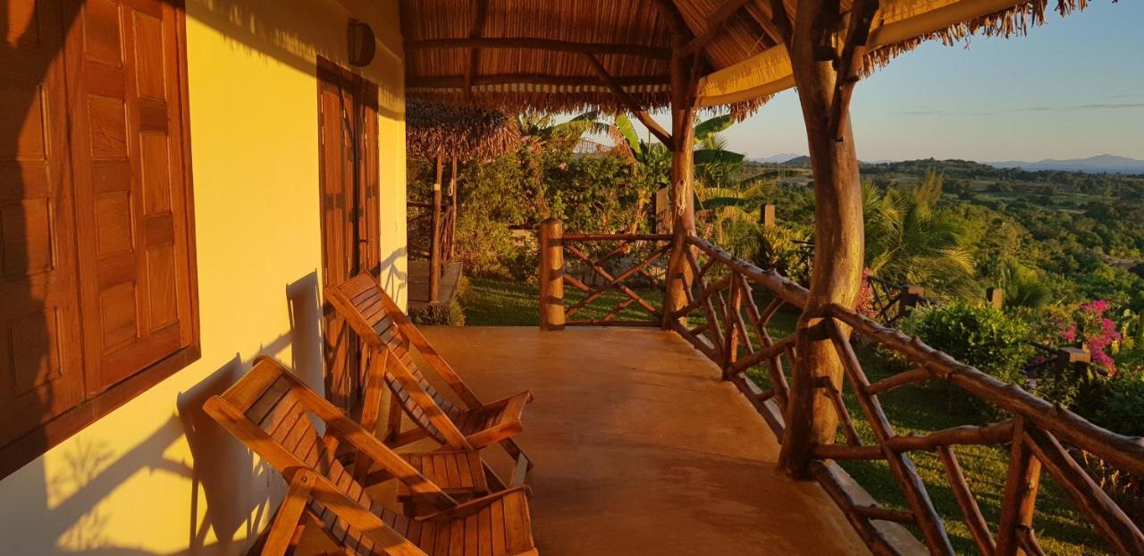 Villa Nosy Detente Buitenkant foto