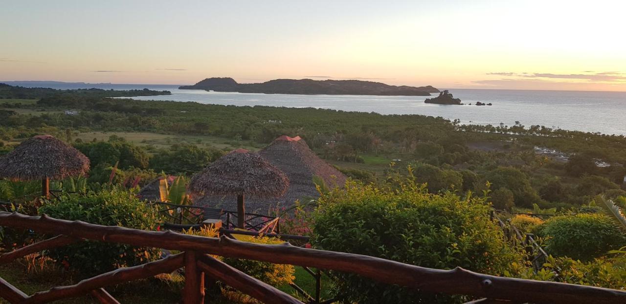 Villa Nosy Detente Buitenkant foto
